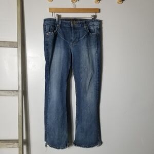 ARIZONA JEANS JUNIORS JEANS SIZE 13 SHORT (SEE ALL PHOTOS)